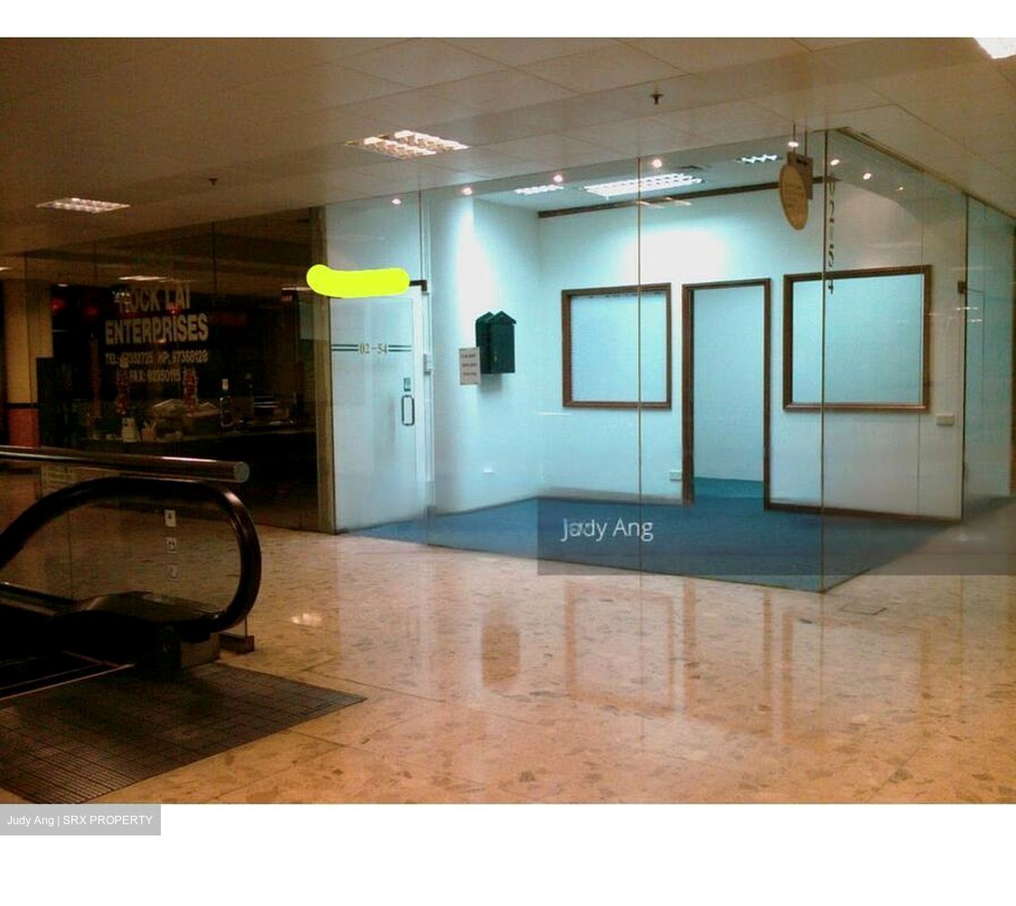 Concorde Shopping Centre (D3), Retail #463765011